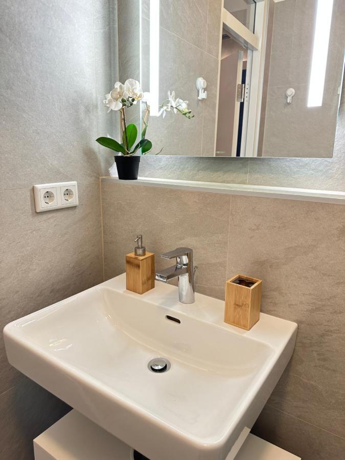 Green Paradise & Cozy Retreat Salzburg With Free Parking Ngoại thất bức ảnh